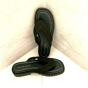 Donald J. Pliner Black Sandals